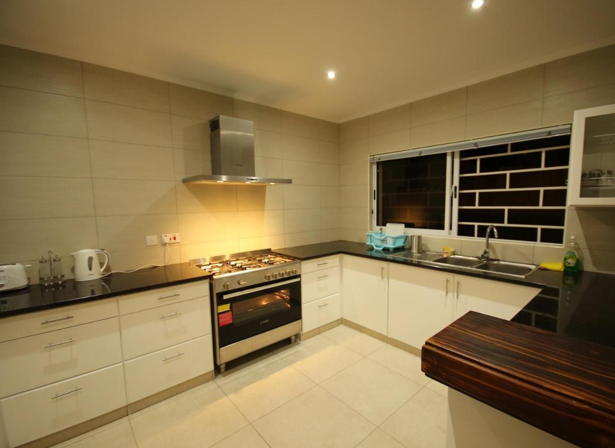 בו ואלון Riverside Residence - Beau Vallon מראה חיצוני תמונה