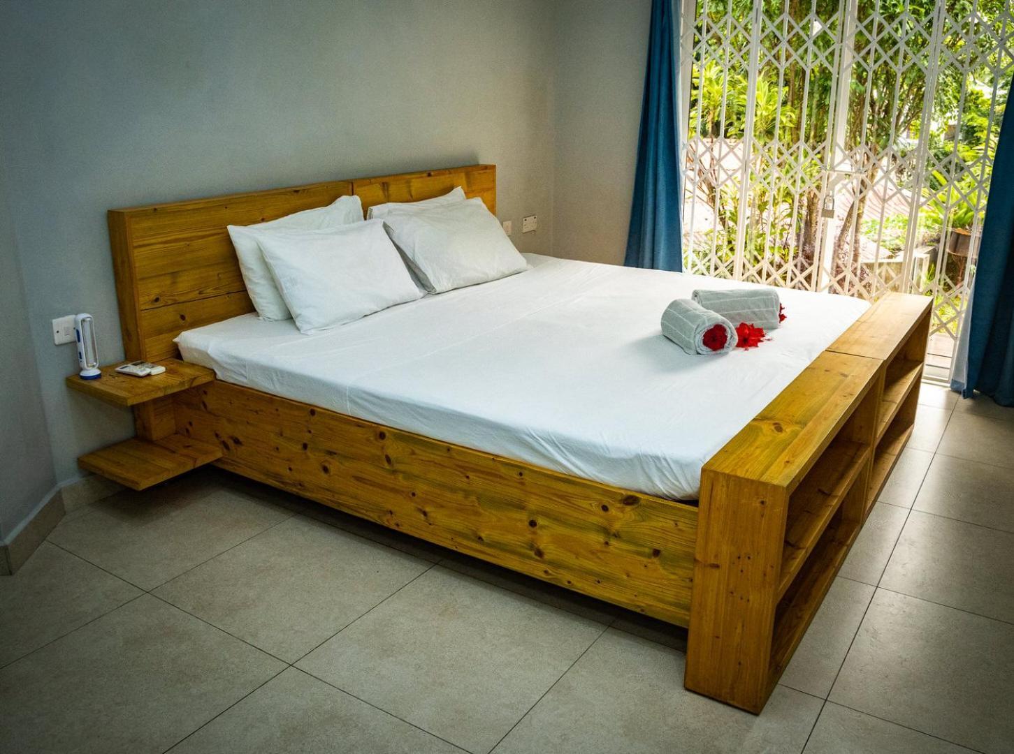 בו ואלון Riverside Residence - Beau Vallon מראה חיצוני תמונה